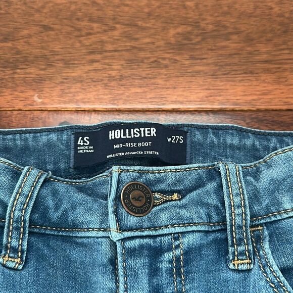 Hollister Mid-Rise Boot 4S - Picture 6 of 9